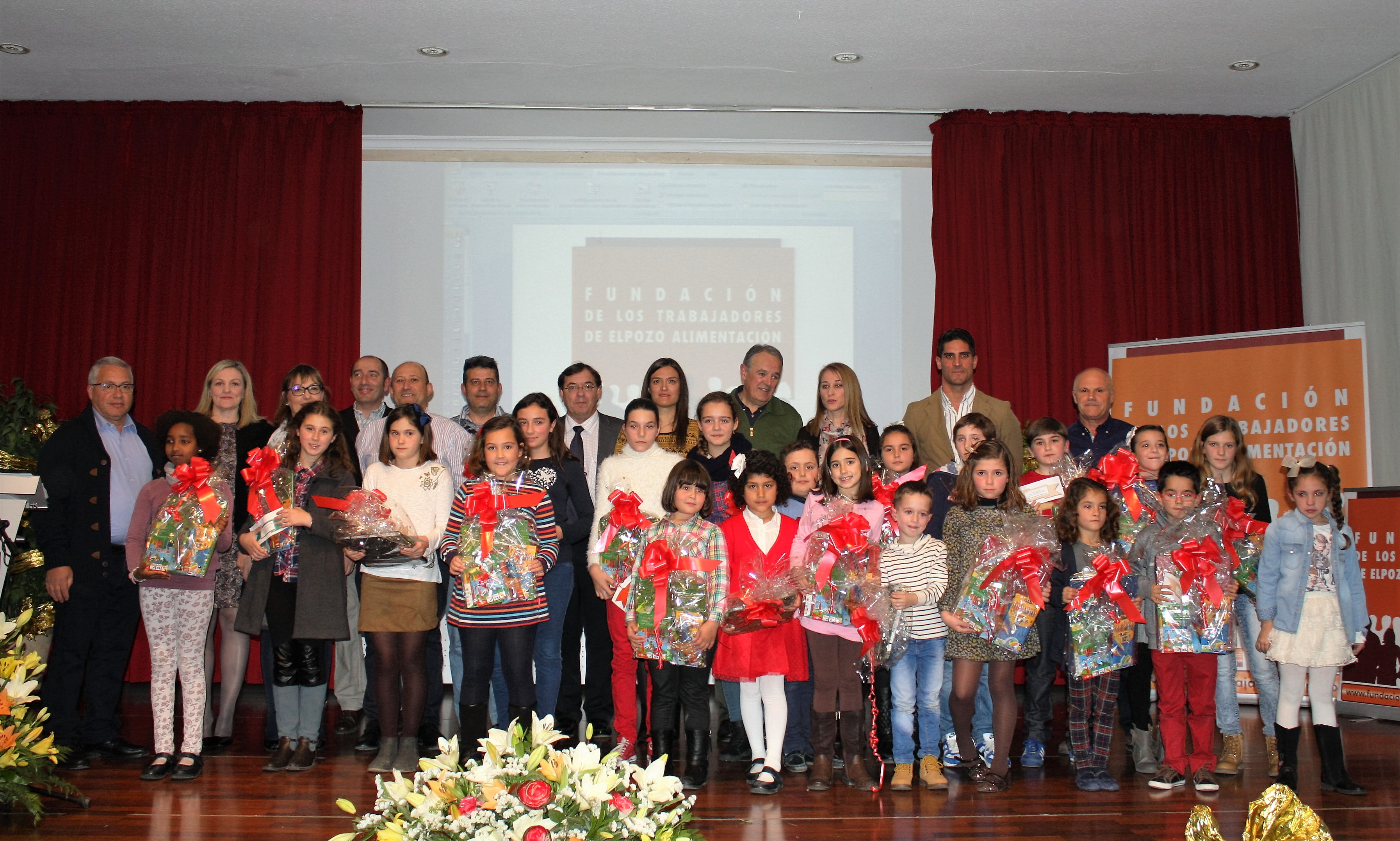 ENTREGA DE PREMIOS III CONCURSO INFANTIL DE CUENTOS DE NAVIDAD